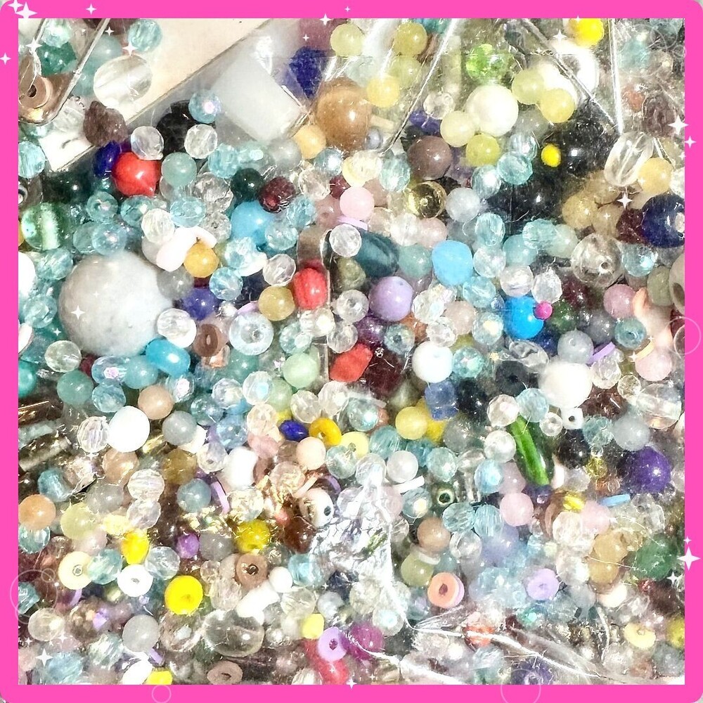 ⚜️ Craft Bead Lot | Modern Mixed Glass Crystal Seed Beads | Resell DIY 🩷